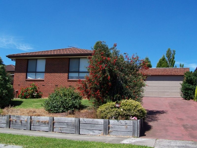 10 Patmore Court, Mill Park VIC 3082