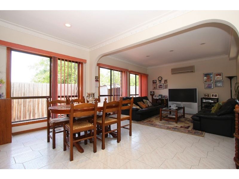 447 High Street, Lalor VIC 3075