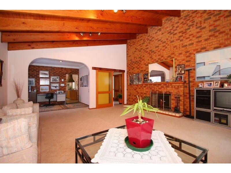 447 High Street, Lalor VIC 3075