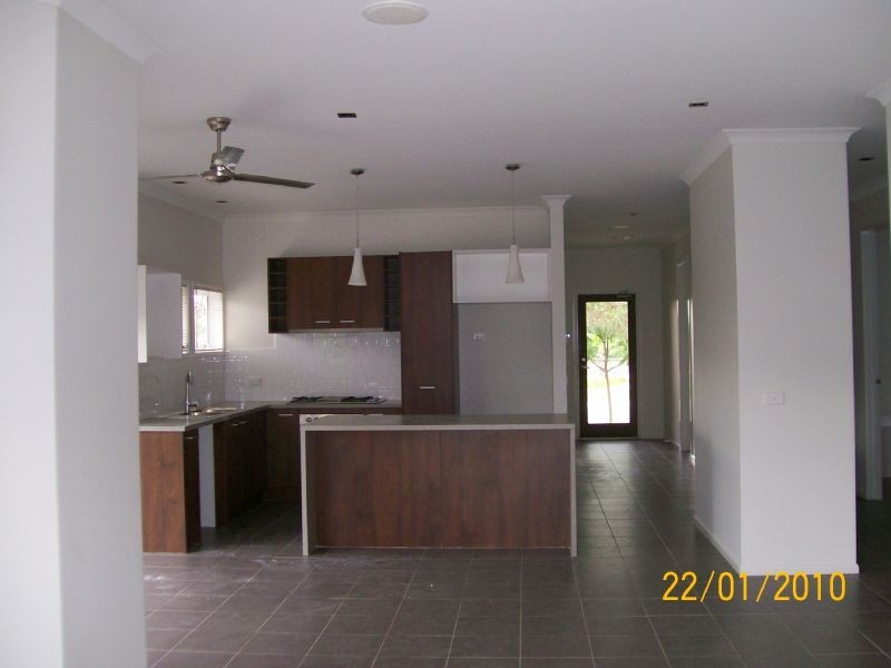 13 McKillop Avenue, Epping VIC 3076