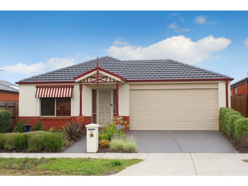 9 Auburn Road, South Morang VIC 3752