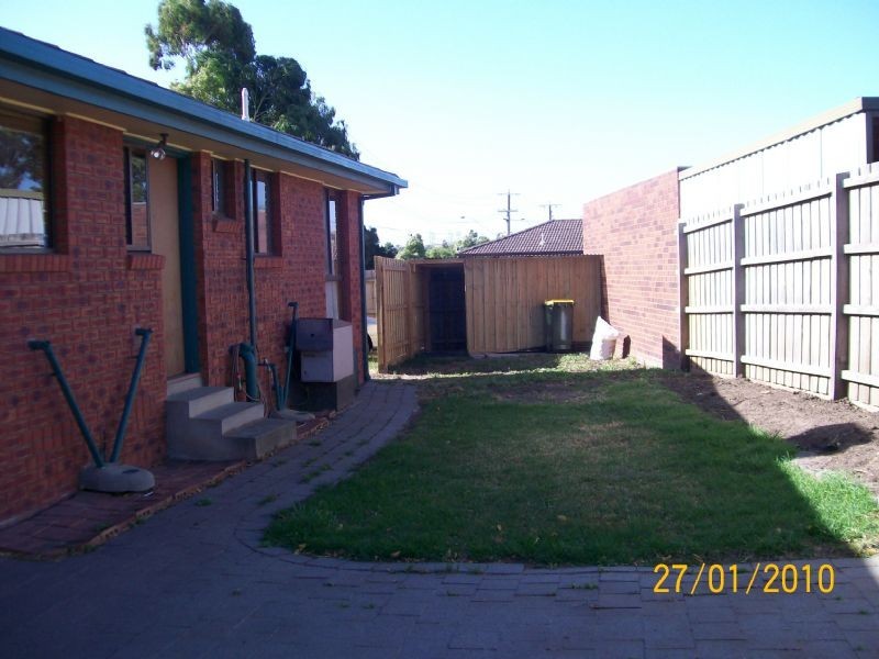 2 Halter Crescent, Epping VIC 3076