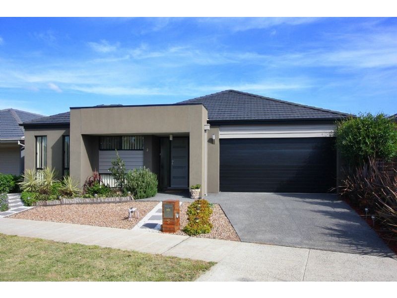 5 Corbett Avenue, Epping VIC 3076