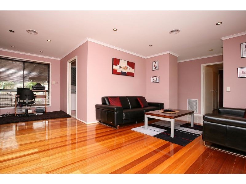 17 Polydor Court, Epping VIC 3076