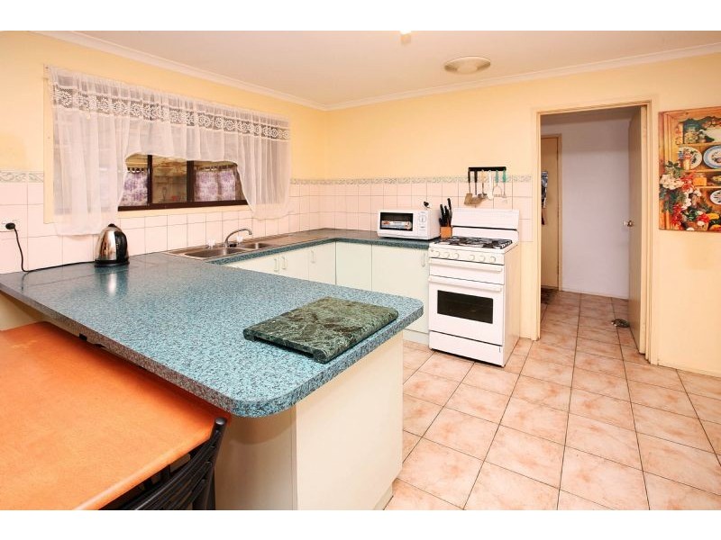 52 Cambala Avenue, Lalor VIC 3075