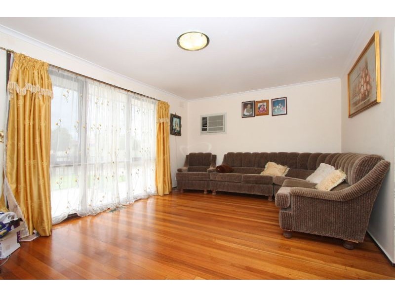 5 Kimberley Street, Lalor VIC 3075