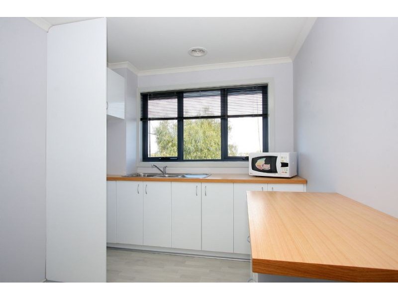 5 Shaftesbury Drive, Epping VIC 3076