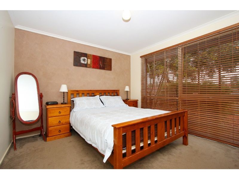 18 Greenview Court, Epping VIC 3076