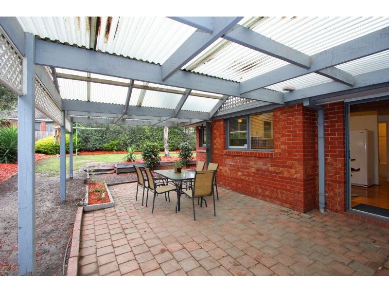 18 Greenview Court, Epping VIC 3076