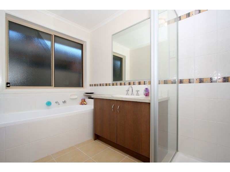7 Granite Outlook, Epping VIC 3076