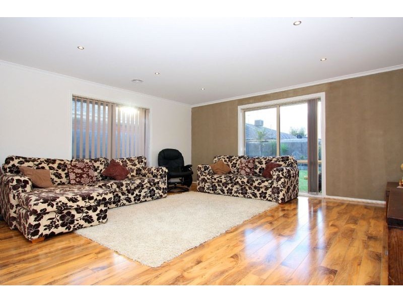 7 Granite Outlook, Epping VIC 3076