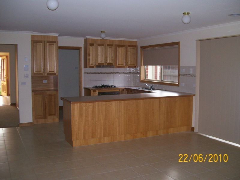 35 Madden Drive, South Morang VIC 3752