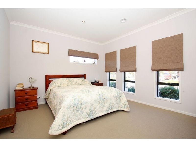 2 Bail Street, Epping VIC 3076