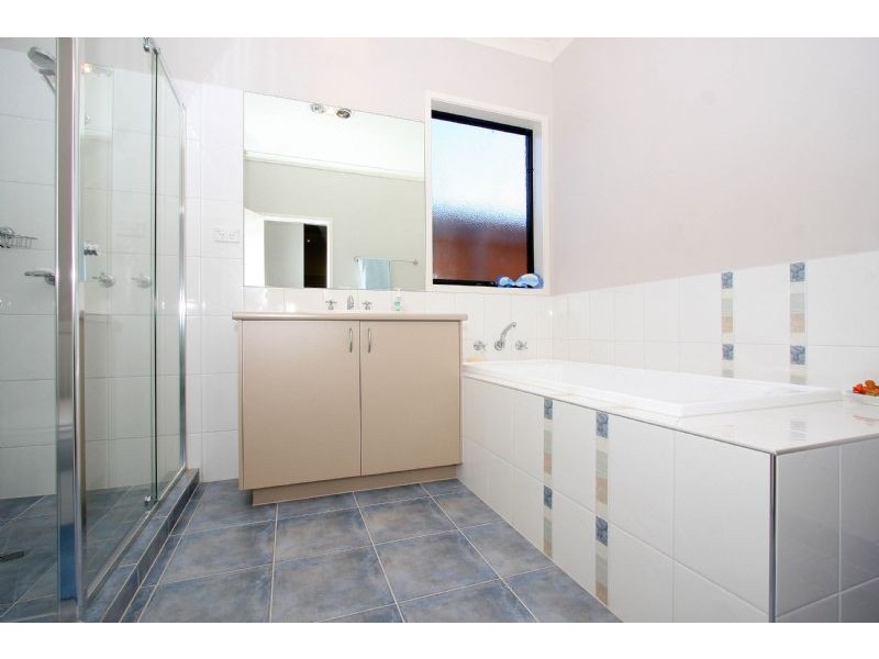 2 Bail Street, Epping VIC 3076