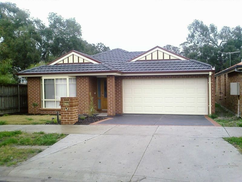 14 Jindabyne Street, South Morang VIC 3752