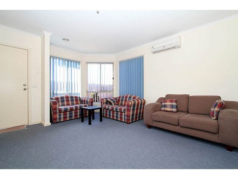 2/22 Bluebell Drive, Epping VIC 3076