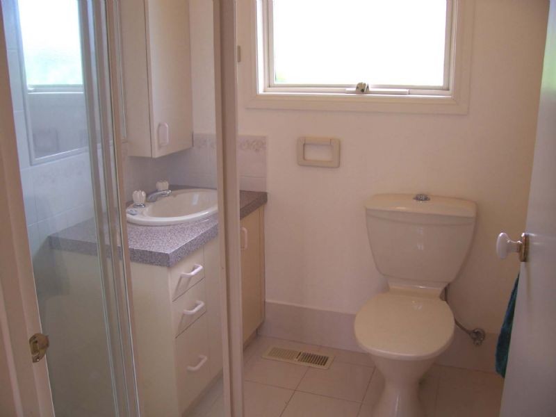 2/23 Foster Avenue, Glen Huntly VIC 3163