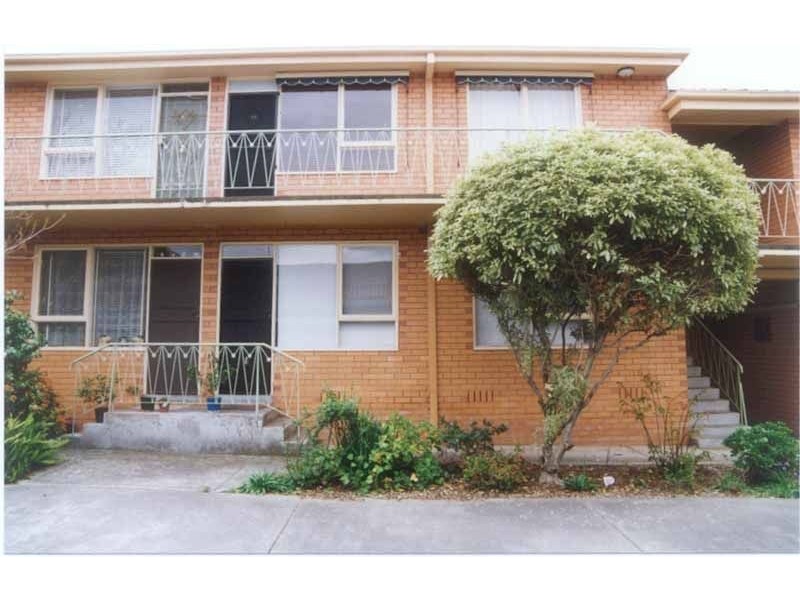 11/11 Waratah Avenue, Glen Huntly VIC 3163