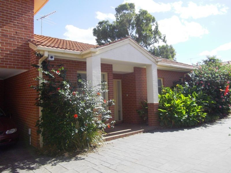 2/33-35 Woodville Avenue, Glen Huntly VIC 3163