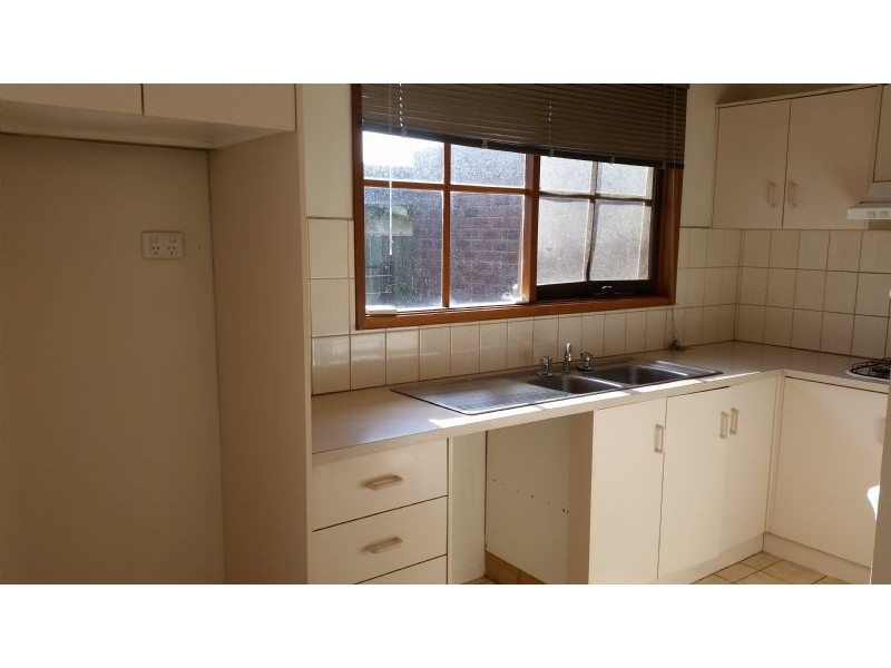 1/15 Oakleigh Road, Carnegie VIC 3163