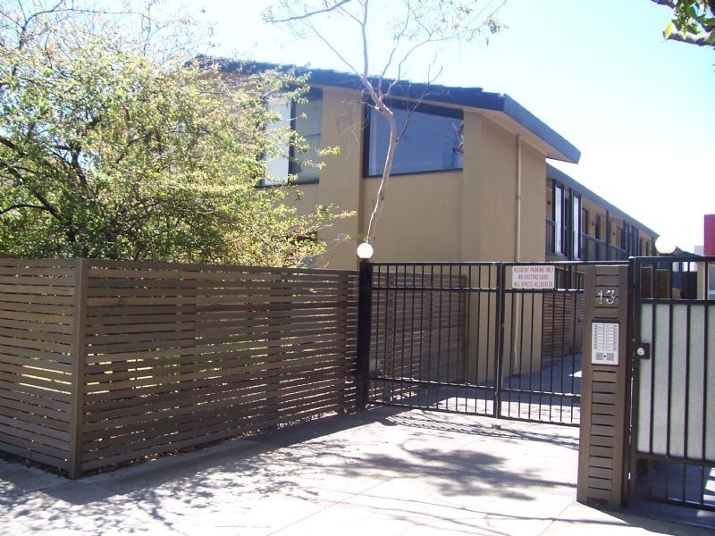 8/13 Rosedale Avenue, Glen Huntly VIC 3163