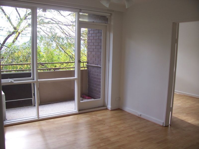 8/5 Gooch Street, Prahran VIC 3181