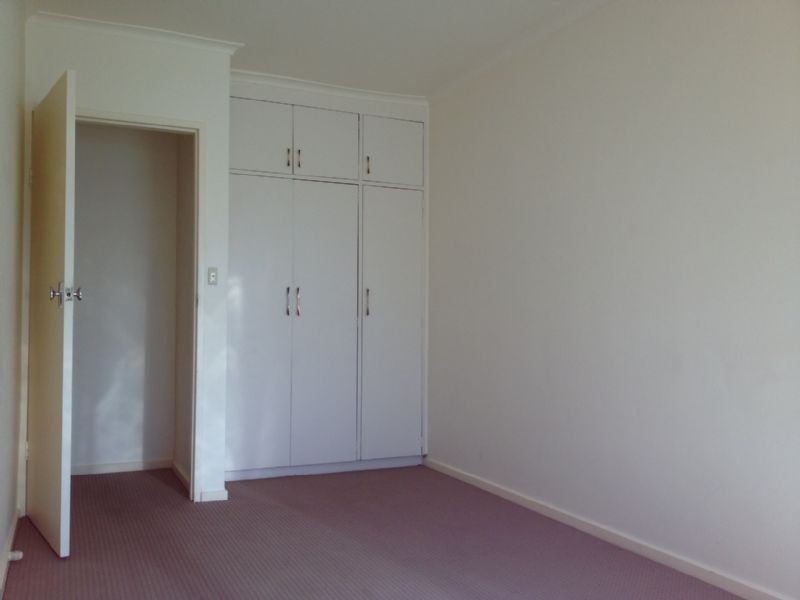 8/32 Royal Avenue, Glen Huntly VIC 3163