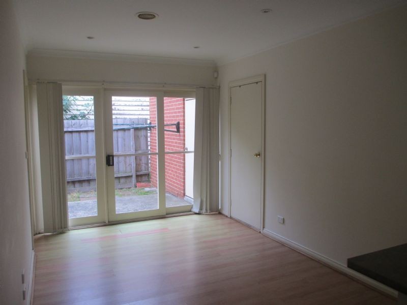 1/33-35 Woodville Avenue, Glen Huntly VIC 3163