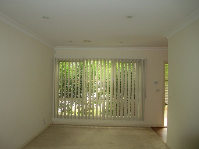 1/33-35 Woodville Avenue, Glen Huntly VIC 3163