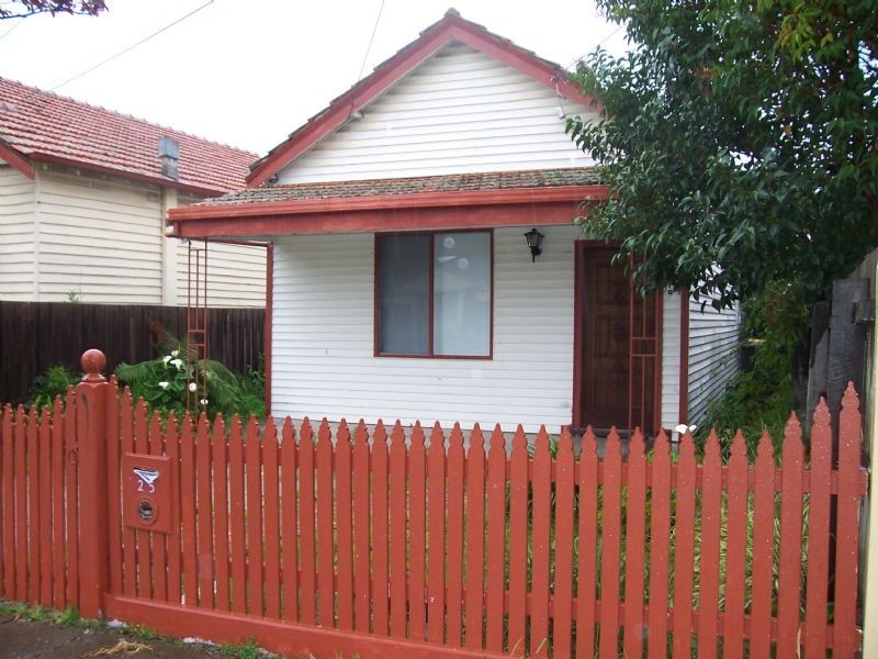 25 Carlyon Street, Ormond VIC 3204