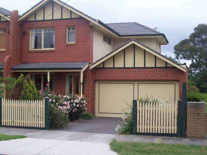 2/2 Riley Street, Murrumbeena VIC 3163