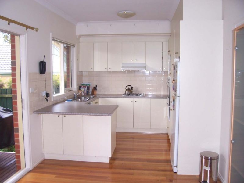 2/2 Riley Street, Murrumbeena VIC 3163