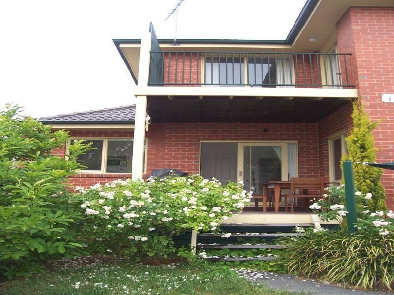 2/2 Riley Street, Murrumbeena VIC 3163