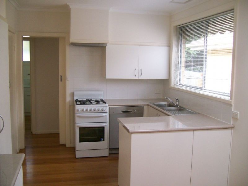 2/27 Ulupna Road, Ormond VIC 3204