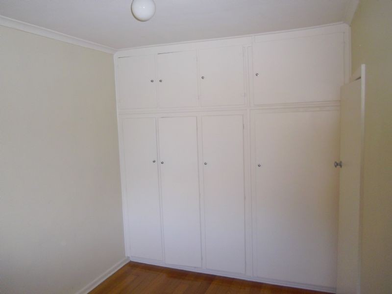 10/22 Roseberry Grove, Glen Huntly VIC 3163