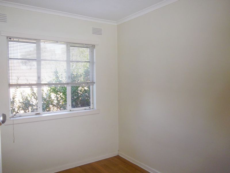 10/22 Roseberry Grove, Glen Huntly VIC 3163