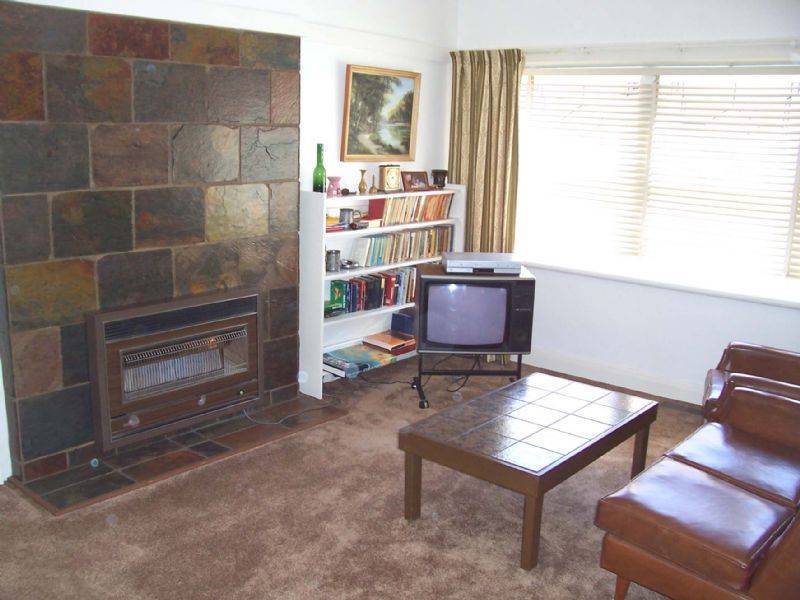 5 Yendon Road, Carnegie VIC 3163