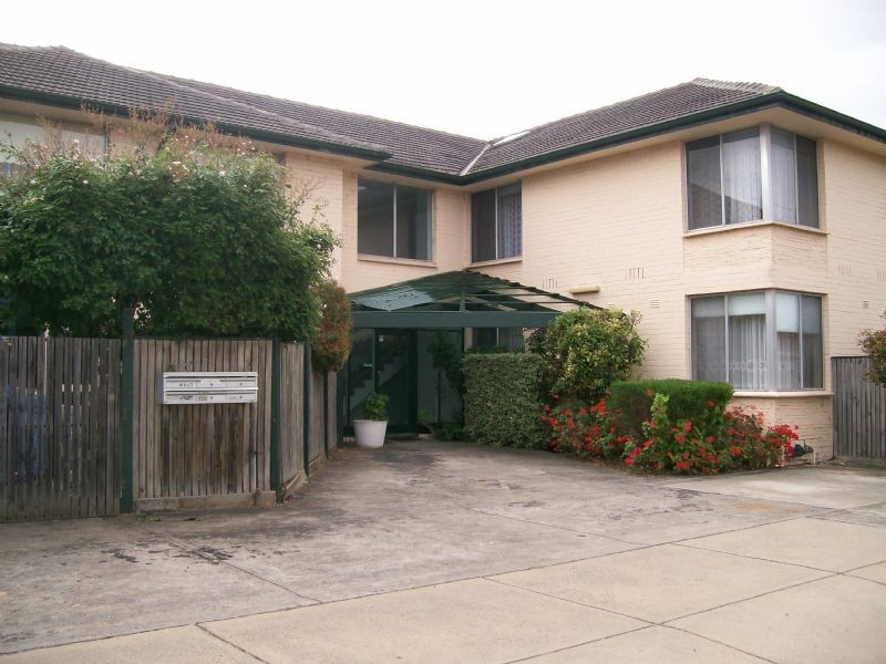 4/23 Elizabeth Street, Bentleigh East VIC 3165