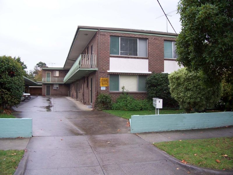 11/8 Tattenham Street, Carnegie VIC 3163