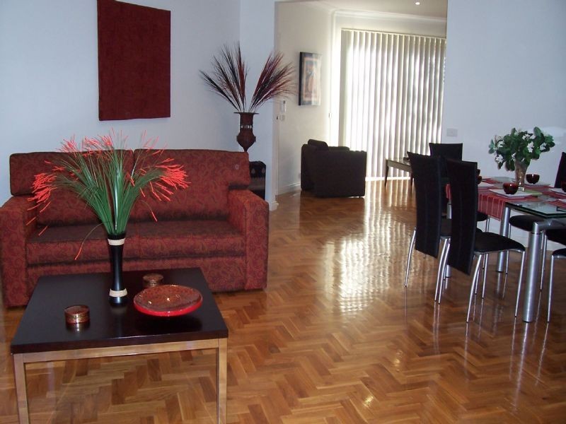 2/58 Ulupna Road, Ormond VIC 3204