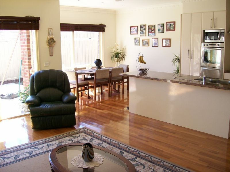 11a Nicholls Road, Ormond VIC 3204