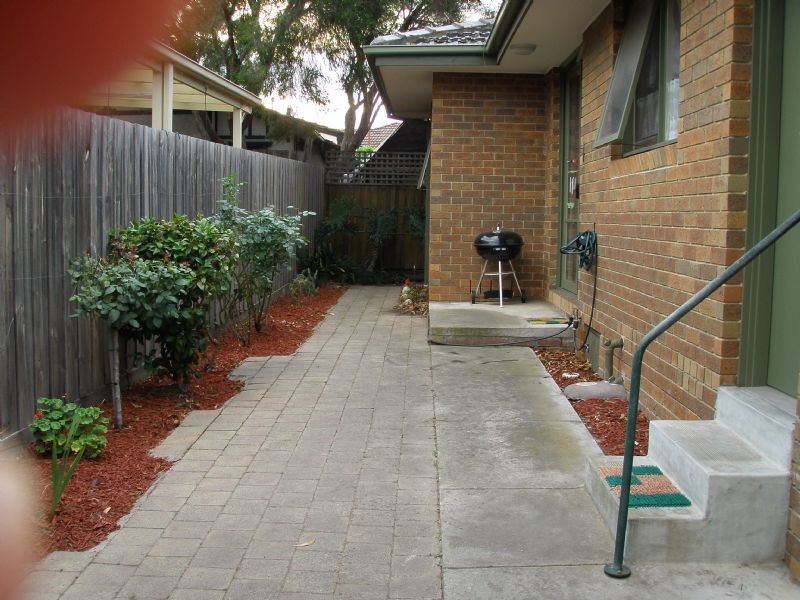 2/149 Grange Road, Glen Huntly VIC 3163