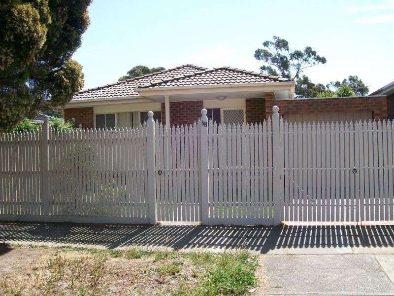 1/38 Truganini Road, Carnegie VIC 3163