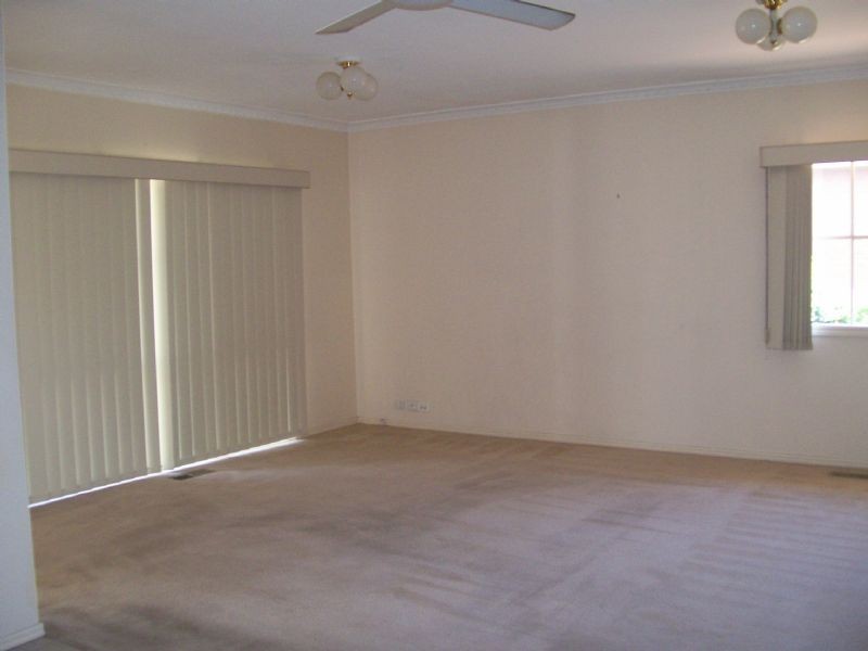 1/38 Truganini Road, Carnegie VIC 3163