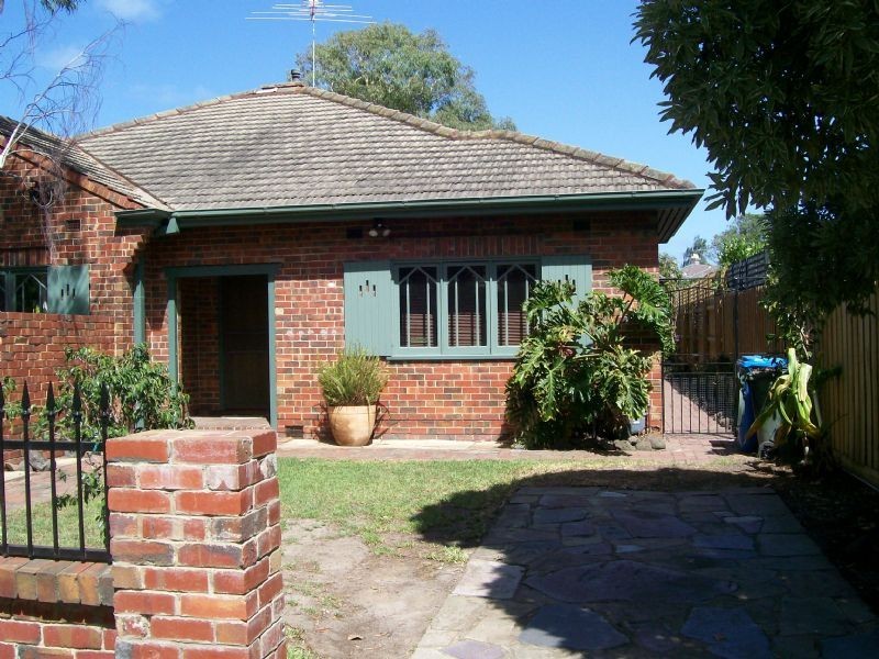 3 Laburnum Court, Brighton VIC 3186