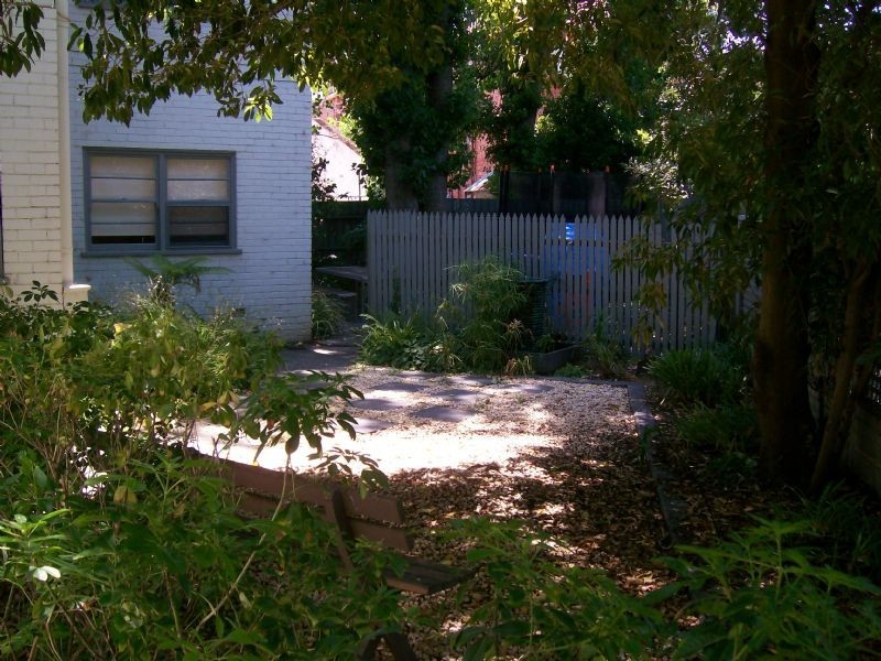 4/4 Southey Court, Elwood VIC 3184