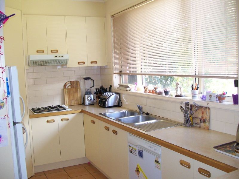 2/80 Oakleigh Road, Carnegie VIC 3163