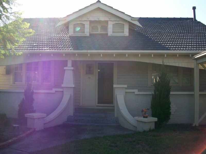 1/62 Lillimur Road, Caulfield VIC 3162