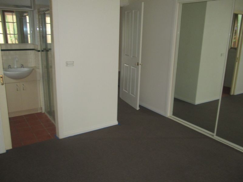 3/2 Victory Street, Murrumbeena VIC 3163