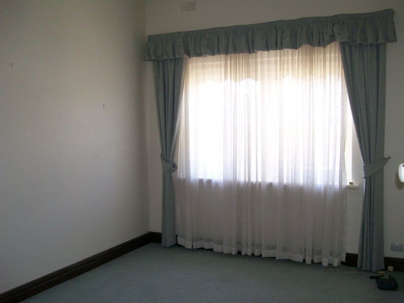 1 St Huberts Road, Carnegie VIC 3163